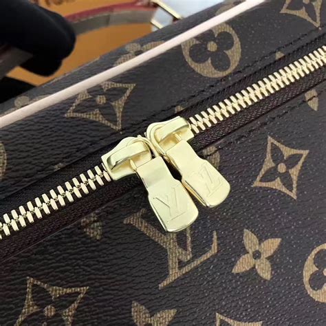 lv bag with zipper